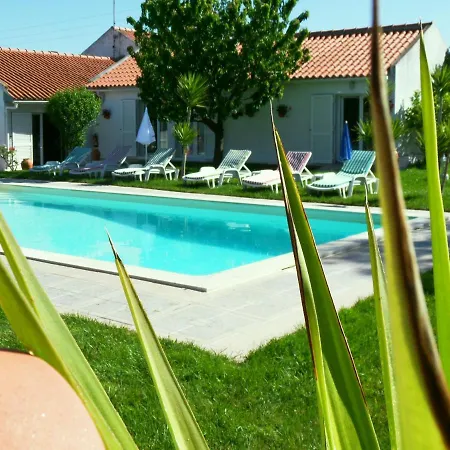 Quinta Camargue Cela Velha