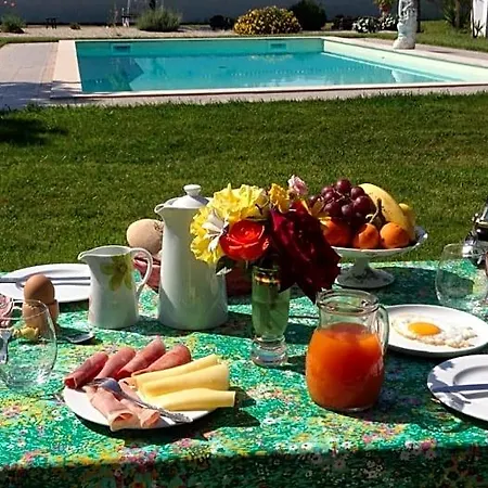 Bed and Breakfast Quinta Camargue Cela Velha